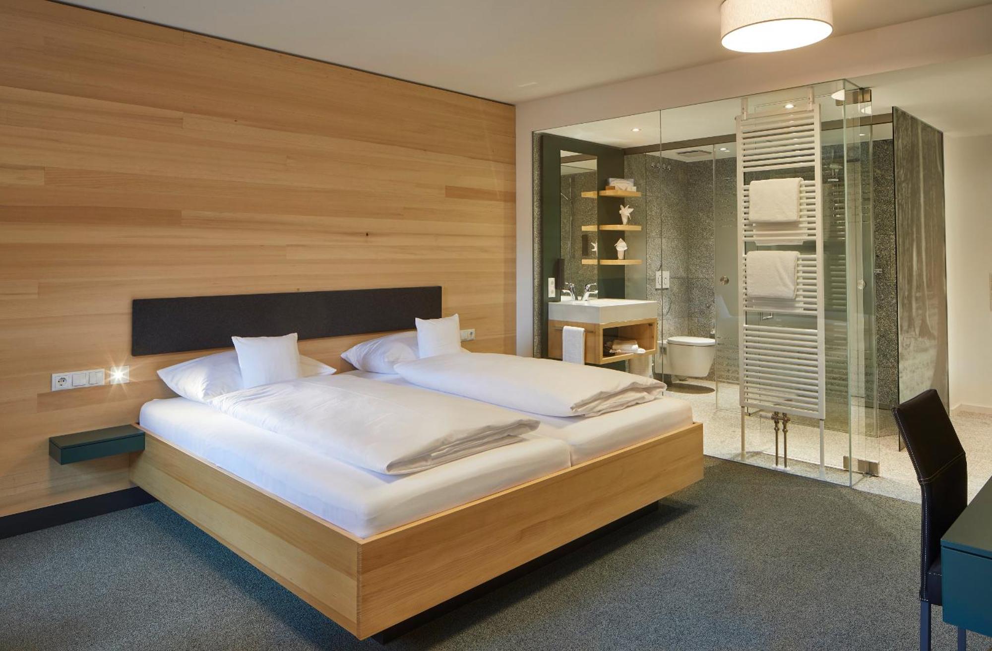 Elzland Hotel 9 Linden Elzach Eksteriør billede